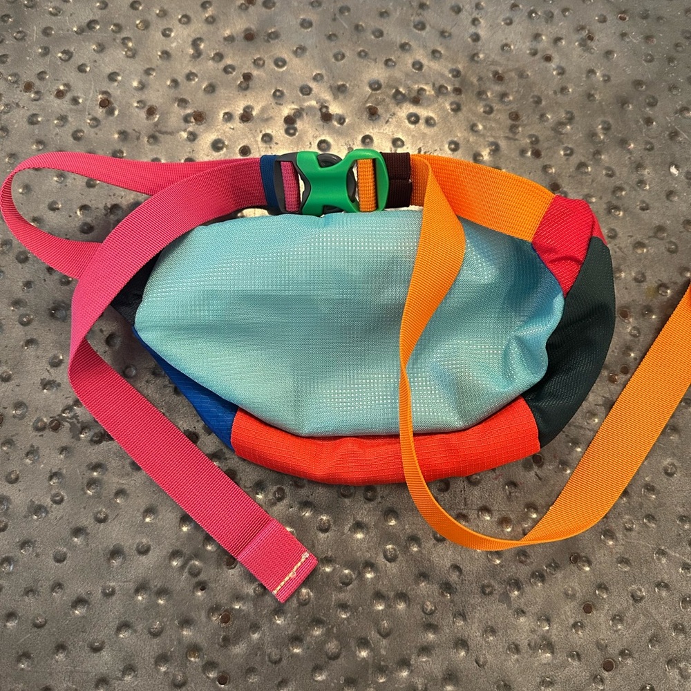 Cotopaxi Kapai 1.5 L Del Dia Hip Pack